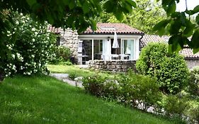 Les Grangeonnes, Gites Nature, Piscine, Bain Nordique, Sauna Pour Accueil Familiale Ou De Groupe